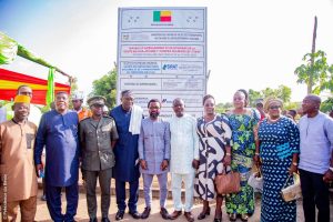 Lancement du bitumage de la route Adjaha-Athiémè: Ahossi, un opposant égal à lui-même